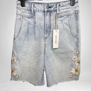 NWT Size 26 DRIFTWOOD Blue Daisy Daydream Pleated Bermuda Jean Shorts DW-S41872A